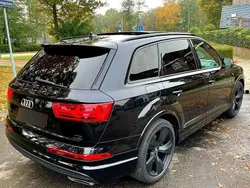 Culoarenegru Utilizat 2015 Audi Q7 SUV | 22.199 EUR (Preț bun)