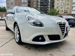 Culoarealb Utilizat 2010 Alfa Romeo Giulietta Business Hatchback | 4.000 EUR (Super Preț)