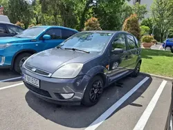 Utilizat 2005 Ford Fiesta Ghia Hatchback | 1.000 EUR (Preț bun)