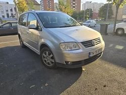 Argintiu Utilizat 2006 VW Touran Monovolum | 3.499 EUR (Scump)
