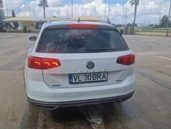 Alb Utilizat 2020 VW Passat Alltrack Break | 24.000 EUR (Preț OK)