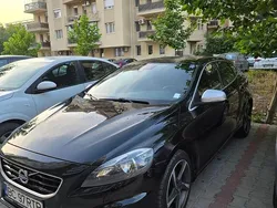 Culoarenegru Utilizat 2015 Volvo V40 R-Design Break | 8.250 EUR (Preț OK)