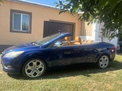 Culoarealbastru Utilizat 2010 Ford Focus Cabriolet Titanium Cabrio | 4.540 EUR