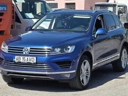 Albastru Utilizat 2017 VW Touareg Edition SUV | 21.850 EUR (Super Preț)