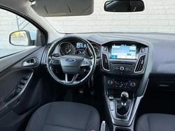 Utilizat 2017 Ford Focus Hatchback | 5.990 EUR (Super Preț)