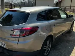 Utilizat 2009 Renault Mégane III Hatchback | 3.200 EUR (Preț OK)