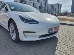 Alb Utilizat 2019 Tesla Model 3 Long Range Berlinǎ | 20.300 EUR