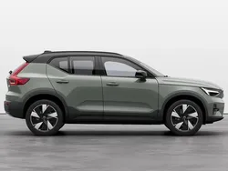 ["sage green"] Utilizat 2023 Volvo XC40 SUV | 62.349 EUR