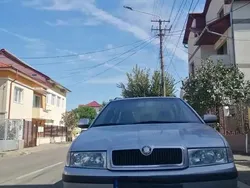 Utilizat 2010 Skoda Octavia Berlinǎ | 2.800 EUR (Super Preț)