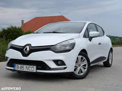 Alb Utilizat 2017 Renault Clio IV Life | 5.999 EUR (Preț bun)
