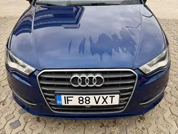 Culoarealbastru Utilizat 2015 Audi A3 Sportback Attraction Hatchback | 7.770 EUR (Preț OK)