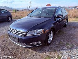 Culoarealbastru Utilizat 2014 VW Passat Comfortline Berlinǎ | 6.290 EUR (Preț bun)