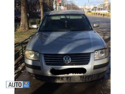 Argintiu Utilizat 2004 VW Passat Berlinǎ | 850 EUR