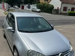 Utilizat 2008 VW Golf V Hatchback | 3.200 EUR