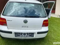Alb Utilizat 1999 VW Golf IV Hatchback | 2.000 EUR