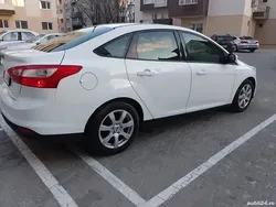 Utilizat 2012 Ford Focus Berlinǎ | 5.200 EUR (Preț OK)