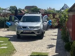 Utilizat 2007 Mitsubishi Outlander SUV | 5.600 EUR