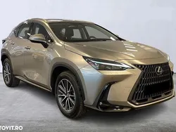 Gri Utilizat 2024 Lexus NX350h Business Edition SUV | 45.990 EUR
