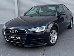 Culoarealbastru Utilizat 2018 Audi A4 Berlinǎ | 15.990 EUR (Preț bun)