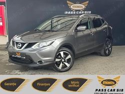Gri Utilizat 2016 Nissan Qashqai N-Connecta SUV | 11.990 EUR (Preț OK)
