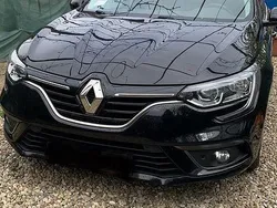 Negru Utilizat 2019 Renault Mégane GrandTour Zen Break | 9.650 EUR (Preț OK)