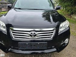 Culoarenegru Utilizat 2012 Toyota RAV4 Luxury SUV | 8.150 EUR (Preț bun)