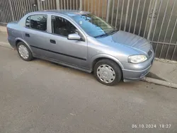 Utilizat 2007 Opel Astra Berlinǎ | 2.500 EUR