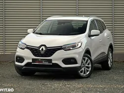 Alb Utilizat 2021 Renault Kadjar Zen SUV | 13.490 EUR (Preț bun)