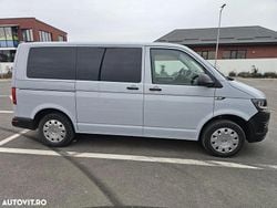 Culoaregri Utilizat 2016 VW Caravelle Trendline Monovolum | 14.900 EUR
