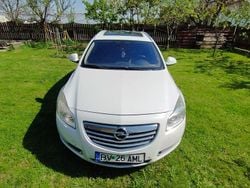 Culoarealb Utilizat 2010 Opel Insignia Break | 2.500 EUR (Preț bun)