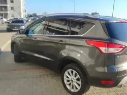 Gri Utilizat 2015 Ford Kuga SUV | 9.200 EUR (Super Preț)
