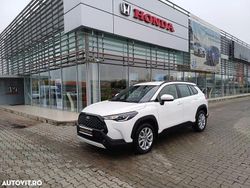 Culoarealb Utilizat 2025 Toyota Corolla Cross Active SUV | 31.489 EUR