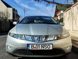 Gri Utilizat 2009 Honda Civic Sport Hatchback | 5.900 EUR (Super Preț)