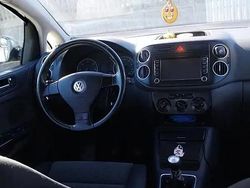 Utilizat 2008 VW Golf Plus Cross Monovolum | 3.200 EUR (Preț OK)
