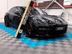 Culoarenegru Utilizat 2025 Porsche Panamera Berlinǎ | 180.000 EUR