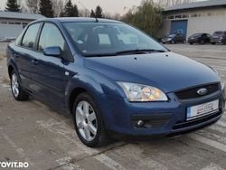 Albastru Utilizat 2007 Ford Focus Trend Berlinǎ | 2.400 EUR (Preț OK)