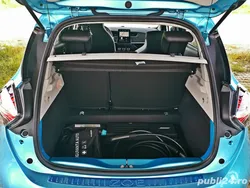 Albastru Utilizat 2020 Renault Zoe Hatchback | 14.900 EUR