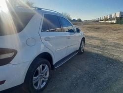 Utilizat 2011 Mercedes ML320 SUV | 10.000 EUR
