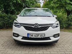 Culoarealb Utilizat 2017 Opel Zafira Monovolum | 8.500 EUR (Preț bun)