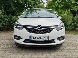 Culoarealb Utilizat 2017 Opel Zafira Monovolum | 9.500 EUR (Preț OK)