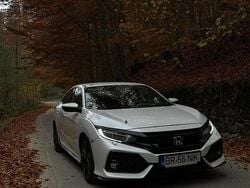 Culoarealb Utilizat 2019 Honda Civic Hatchback | 18.000 EUR (Preț bun)