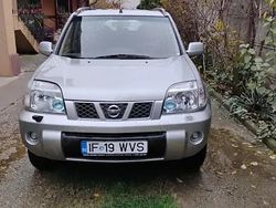 Argintiu Utilizat 2004 Nissan X-Trail SUV | 1.650 EUR