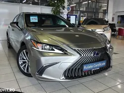 Gri Utilizat 2019 Lexus ES300H Executive Line Berlinǎ | 29.900 EUR