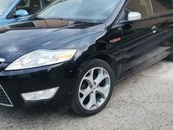 Negru Utilizat 2010 Ford Mondeo Break | 4.000 EUR (Preț OK)