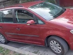 Utilizat 2007 VW Touran Monovolum | 2.800 EUR