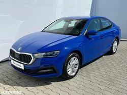 Albastru mediu normal Utilizat 2024 Skoda Octavia Ambition Berlinǎ | 25.407 EUR (Puțin scump)