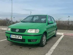 Verde Utilizat 2002 VW Polo Hatchback | 1.500 EUR (Preț OK)