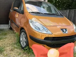 Utilizat 2007 Peugeot 1007 Hatchback | 2.000 EUR