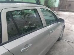 Utilizat 2005 Opel Astra Break | 1.700 EUR (Preț OK)