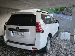 Alb Utilizat 2019 Toyota Land Cruiser SUV | 33.700 EUR (Super Preț)